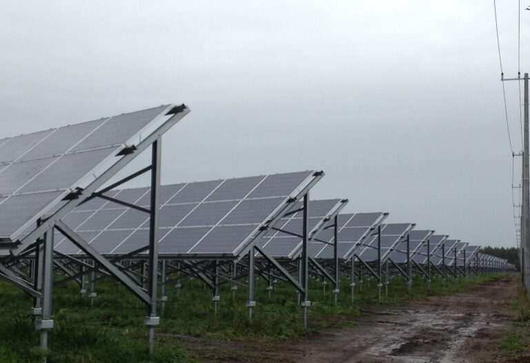 KJC_北海道標津_太陽光　基礎（杭）　架台　　10Mw_2